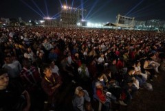 American evangelist attracts thousands in Vietnam
