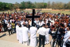 Indian pastor, seven others arrested on conversion charges