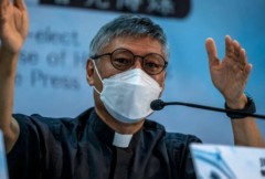 HK bishop clarifies ‘loving one’s country and Church’ remark