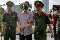 Vietnam officials on trial over rescue flight bribes