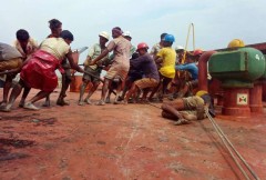 Report bares dangers of Bangladesh's shipbreaking yards 