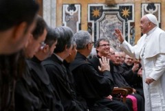 Biblical study should have pastoral impact, pope says