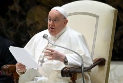Proper use of AI requires human wisdom, pope says