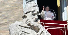 War will never solve problems, pope says after Angelus