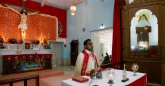Indian cathedral reopens after liturgy clash forced closure