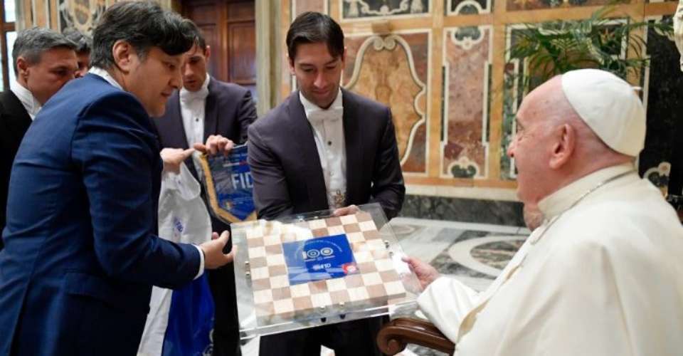 Pope suggests playing checkers to keep mind sharp